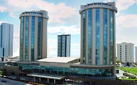 โรงแรมฮิลตัน อิสตันบูล คอซยาตากิ